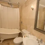 Burythorpe House Gasthof 4*