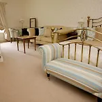Burythorpe House 4*