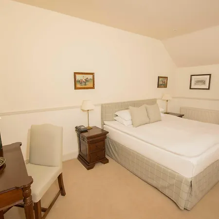 Burythorpe House 4*
