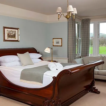 Konukevi Burythorpe House