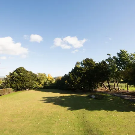 Burythorpe House 게스트하우스 4*