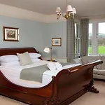 Burythorpe House