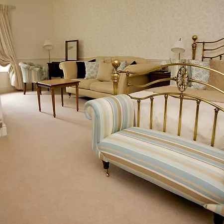 Burythorpe House 4*